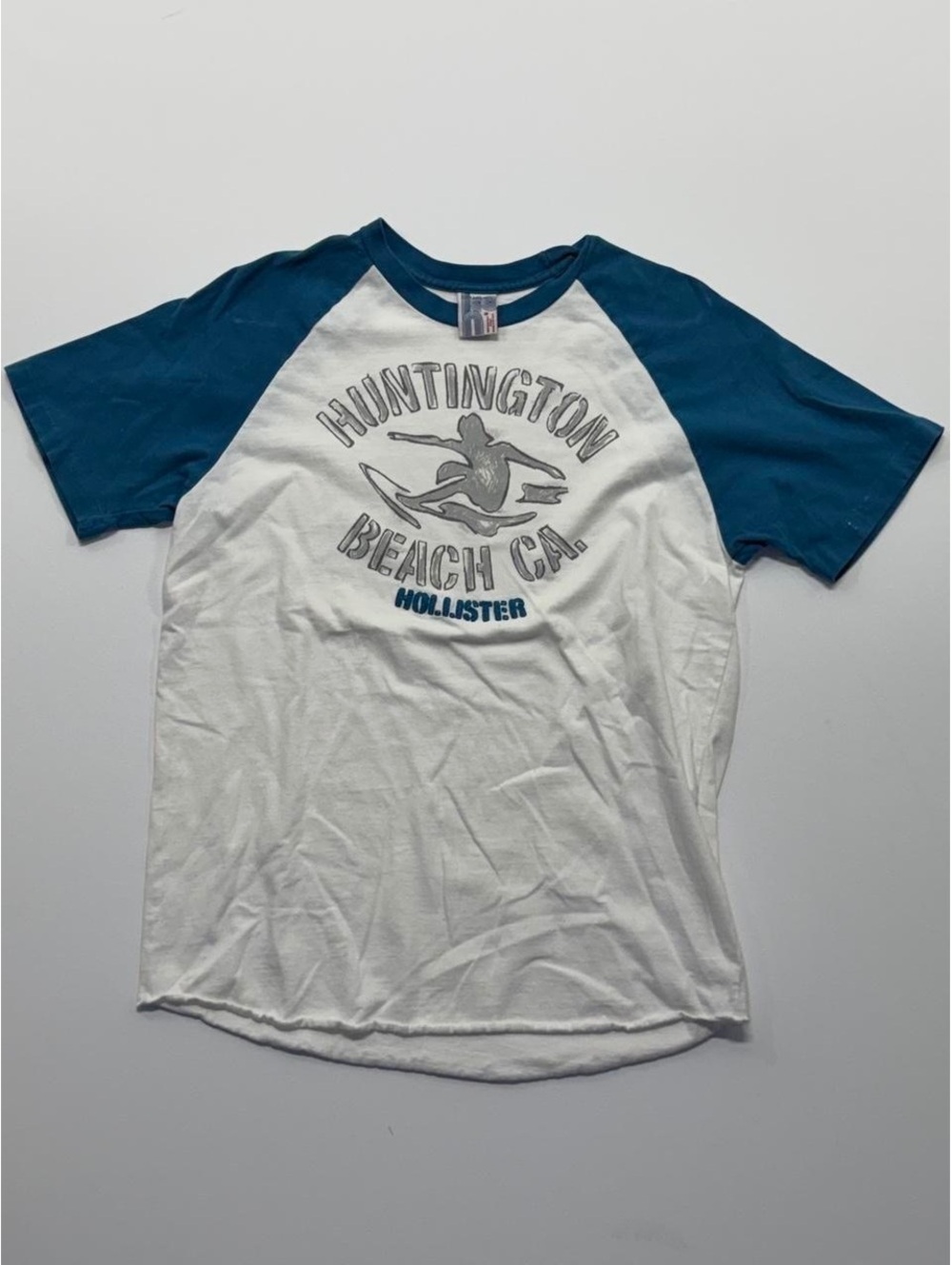 Hollister Huntington Beach CA Men's Short Sleeve T-Shirt, Size M